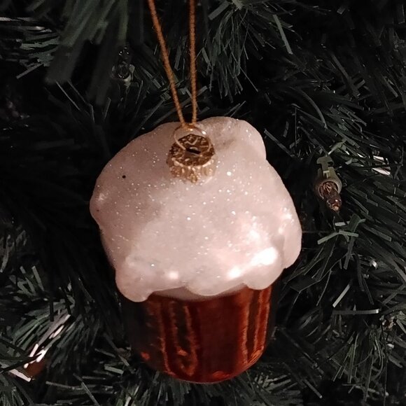 Beer Stein Glass Ornament Christmas Beer Ornament Frothy Foam Topper - Picture 3 of 6